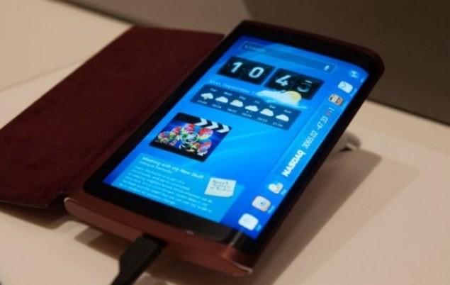 Samsung Flexible OLED Phone